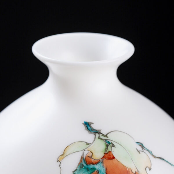 High-grade ceramic hand-painted vase ornaments Chinese living room antique shelf decorations