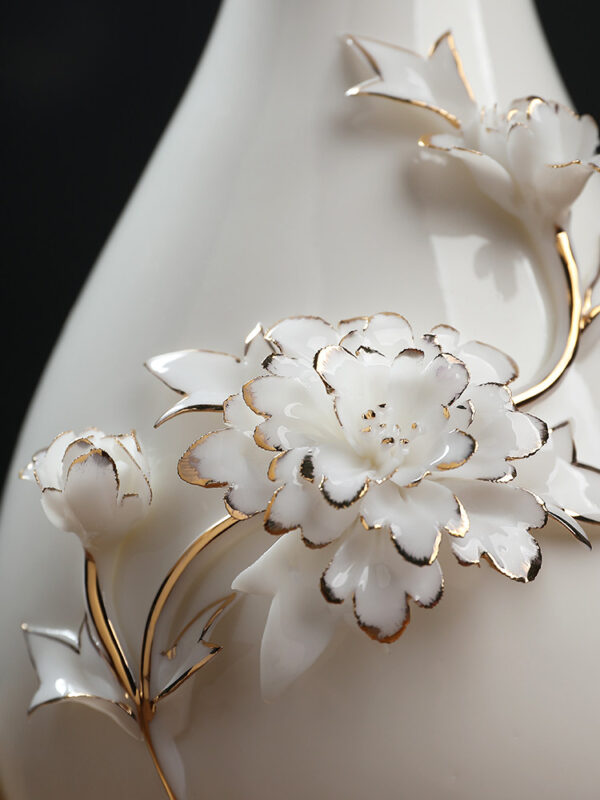 High-grade gold-painted ceramic vase luxury ornaments living room table flower arrangement home new Chinese white dried flower porcelain.
