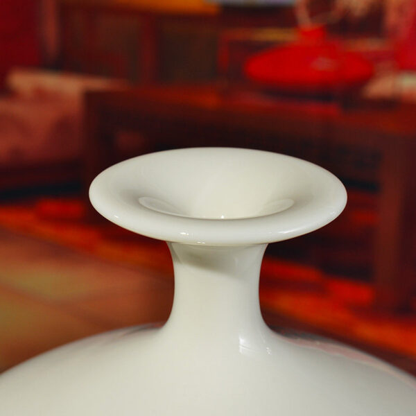 Ceramic hand-painted vase ornaments Chinese living room TV cabinet antique shelf decorations