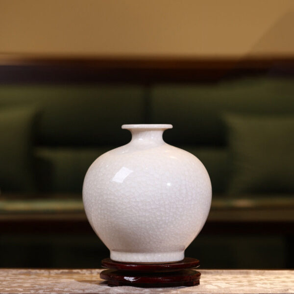 Ceramics Song Dynasty aesthetics living room advanced sense New Chinese white vase large Zen wind ornaments